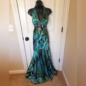 Womens long dress, size 4